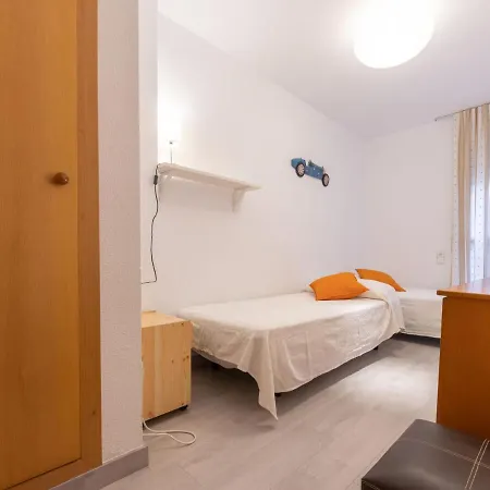 Appartement Carme By Interhome Cambrils